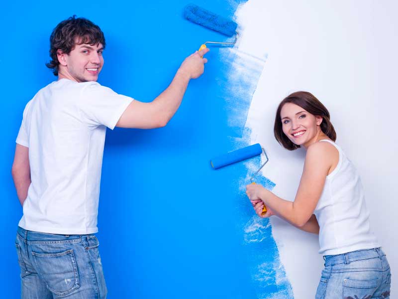 Pochoir ou papier peint : lequel convient à votre maison