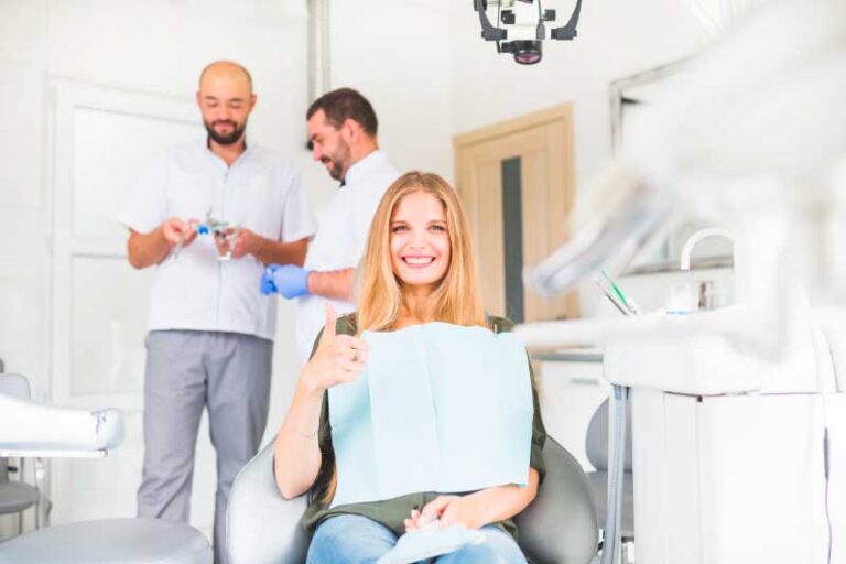 Dévoiler le rôle essentiel des professionnels dentaires dans les soins dentaires