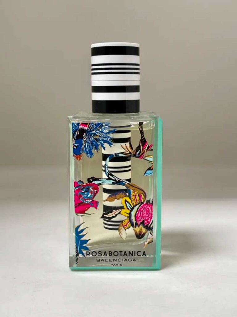 Explorez le parfum enchanté de Rosabotanica par Balenciaga : un avis d’expert