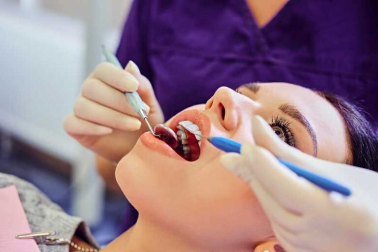 Réparation de prothèses dentaires : votre guide pour gérer une urgence liée à une prothèse dentaire