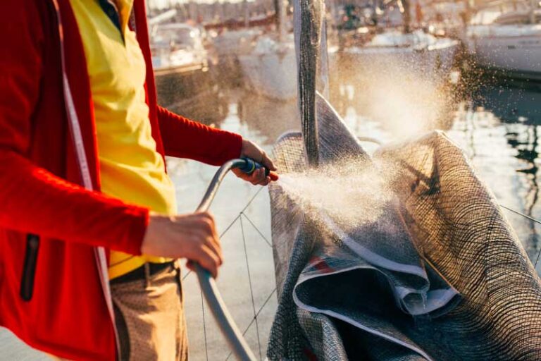Revitaliser l’intérieur de votre bateau : les avantages d’un nettoyage professionnel des tapis de bateau