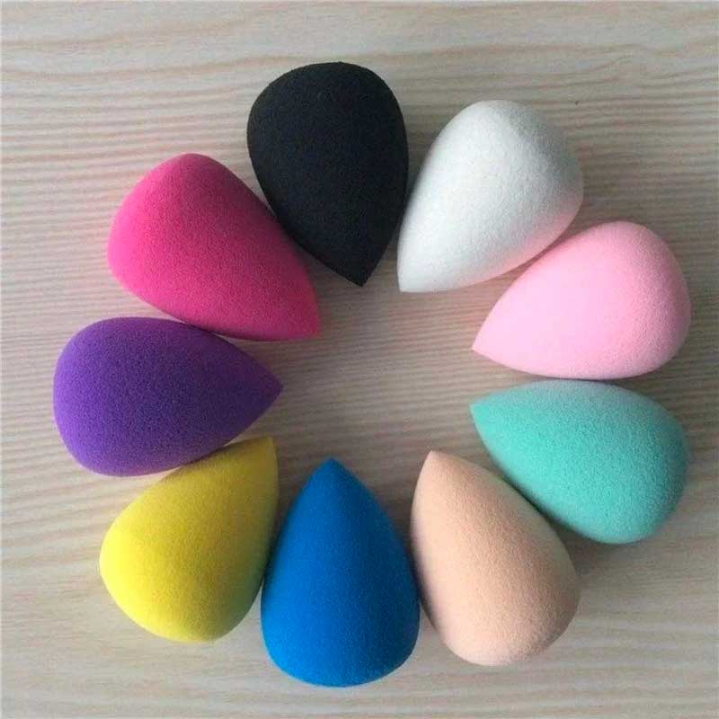 How to Use a Beautyblender