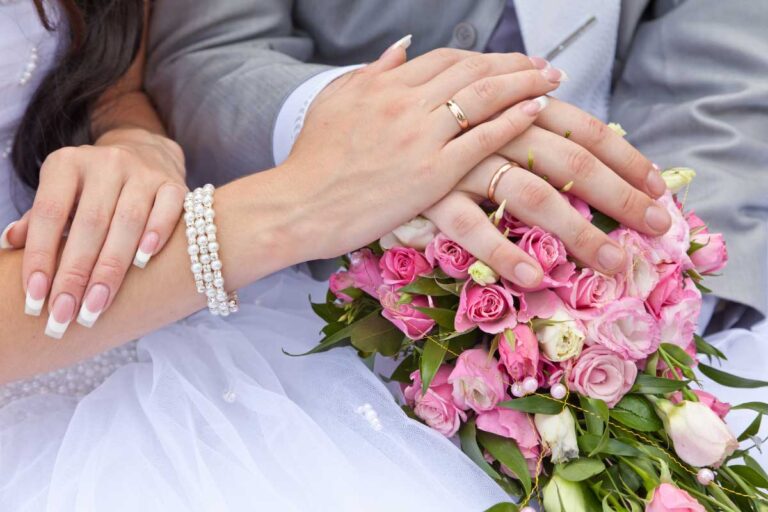 Choisir les bijoux de mariage idéaux : 7 conseils de pro