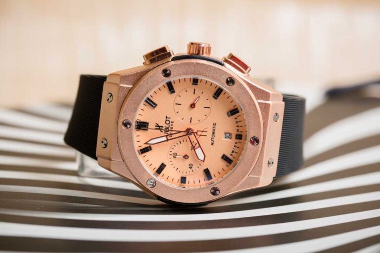 Achetez les dernières montres Hublot : les plus belles montres de luxe