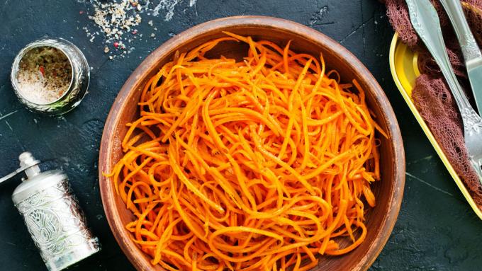 Les pâtes aux carottes sont un plat diététique faible en glucides pour perdre du poids.  3 recettes de plats de pâtes aux carottes
