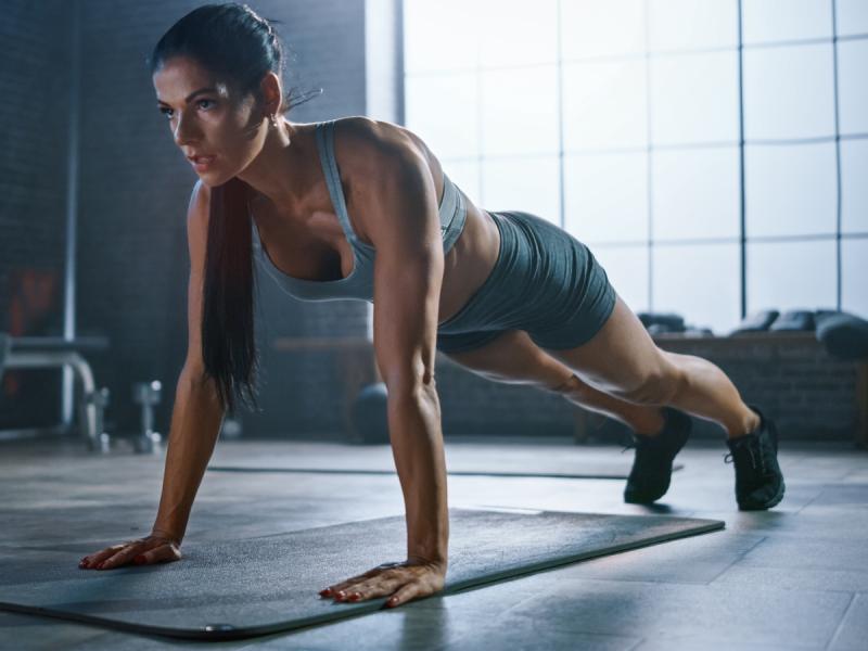 Comment faire des pompes : support frontal