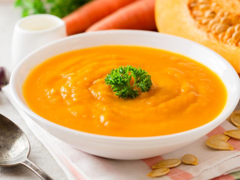 Dîner du dimanche facile à digérer pour les maux d'estomac : la soupe aux carottes