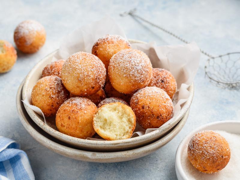 Beignets au fromage d'une friteuse non en gras