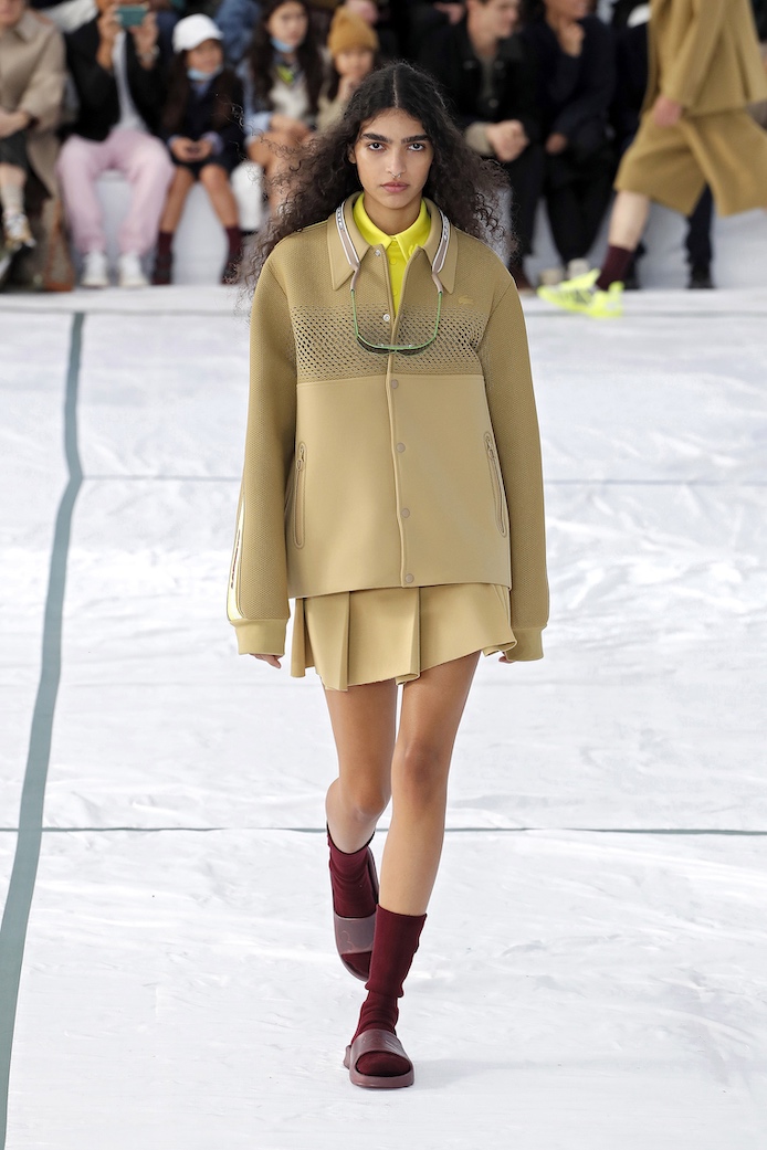 Paris, Paris Fashion Week, femme printemps été 2022: défilé de lacoste