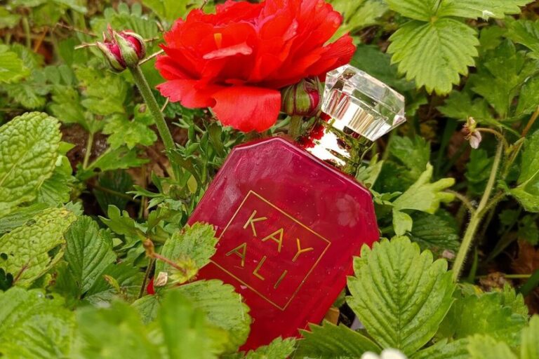 C&rsquo;est le parfum floral dont tout le monde parle, nous l&rsquo;avons essayé et c&rsquo;est un délice pour le printemps