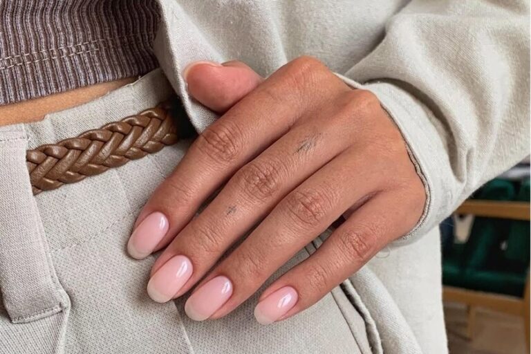 Des designs d&rsquo;ongles élégants et délicats, parfaits pour la vie de tous les jours