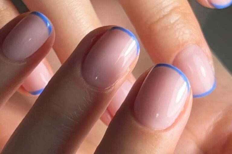 Les ongles courts reviennent en 2026 : élégants, colorés et plus tendance que jamais