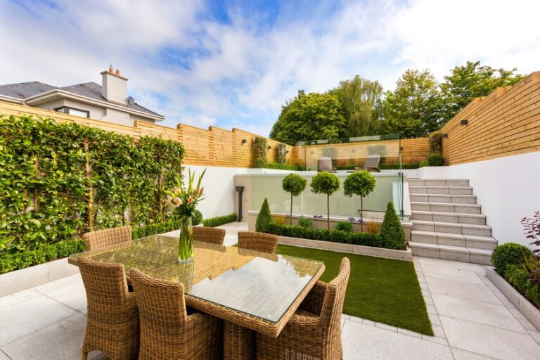 Le parasol type parasol qui transformera notre terrasse en resort de luxe vient d&rsquo;arriver chez Lidl