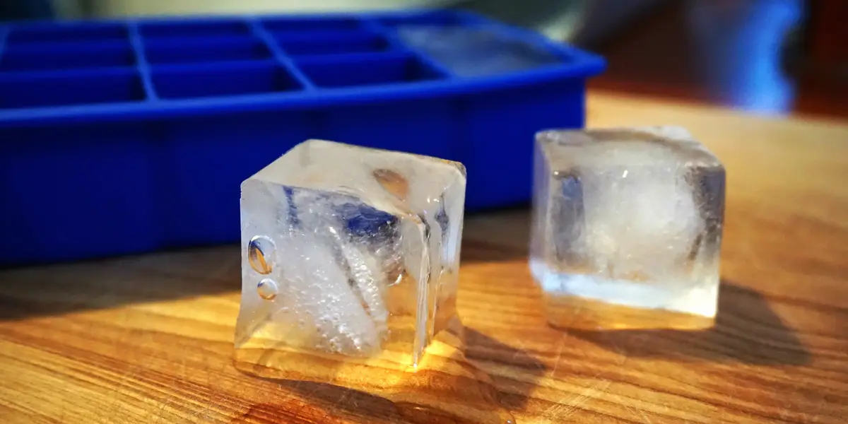 Pourquoi mes glaçons ont-ils un drôle de goût ?