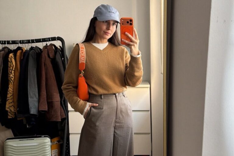 Hier, j&rsquo;ai essayé le nouveau pantalon en velours côtelé de Zara et il est si flatteur, élégant et confortable que je le porterais jusqu&rsquo;au printemps