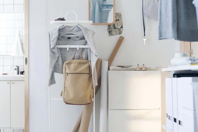 Ikea brade son étagère à chaussures au design minimaliste idéal pour les couloirs étroits avec un 2×1 à moins de 25 euros