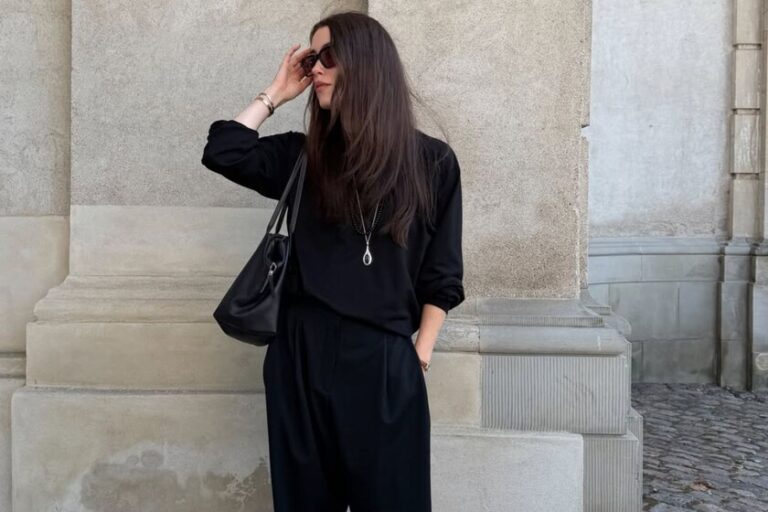 Mi-jupe midi, mi-culotte : c&rsquo;est le pantalon Zara idéal à porter avec des bottes hautes au bureau cet automne-hiver